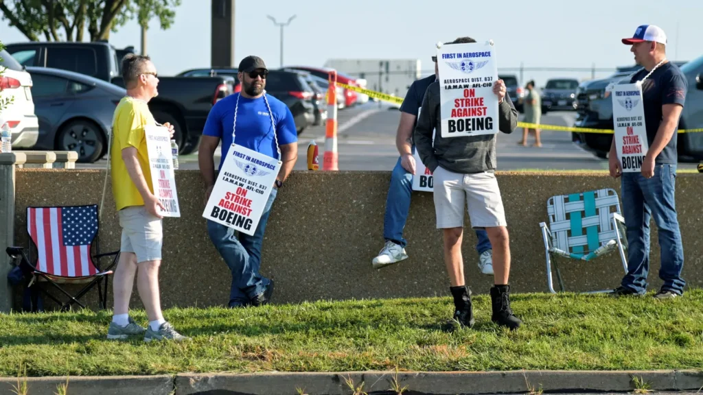 a-week-in-hr-eeoc-secures-record-528-million-in-pre-litigation-recoveries-as-global-worker-engagement-dips-and-climate-concerns-mount