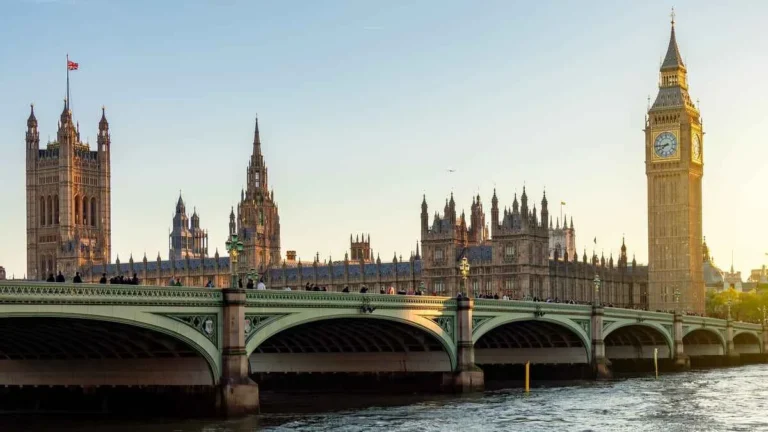 government-initiates-comprehensive-review-of-tupe-regulations-to-balance-worker-protection-and-business-growth-amidst-broader-employment-law-reforms