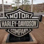 harley-davidson-navigates-critical-restructuring-amidst-global-sales-decline-and-strategic-pivot