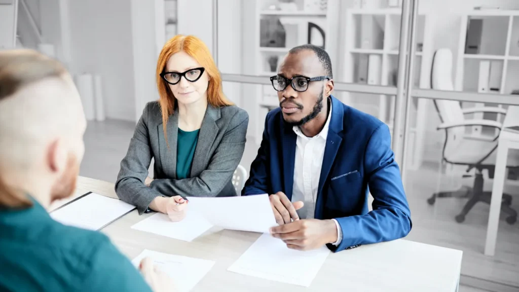 navigating-the-ai-revolution-how-hr-leaders-can-drive-sustainable-adoption-and-foster-trust