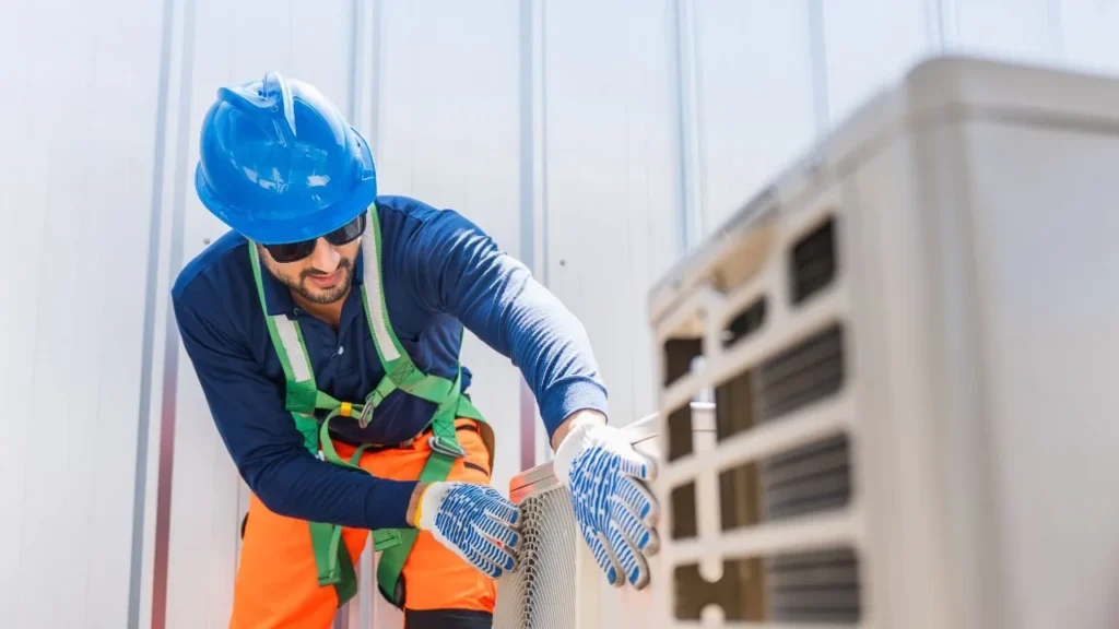 net-zero-jobs-a-human-centric-labor-shift-fueled-by-climate-action