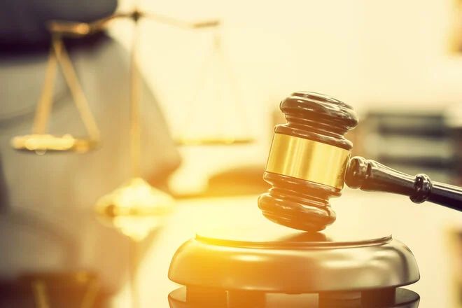 sixth-circuit-rules-that-sexual-harassment-claims-invalidate-arbitration-agreements-for-entire-cases-under-efaa