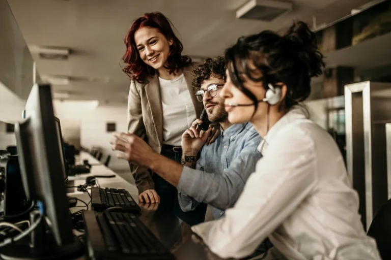 strategic-evolution-of-customer-education-from-cost-center-to-revenue-engine-in-the-modern-enterprise