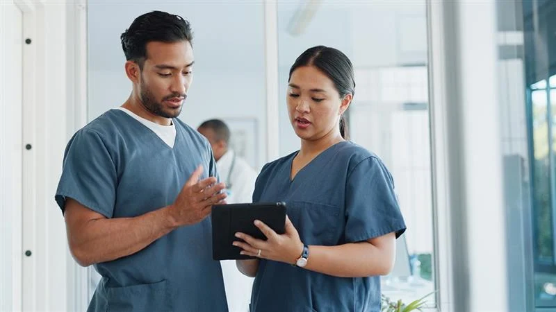 the-critical-crisis-understanding-and-combating-nurse-burnout-in-healthcare