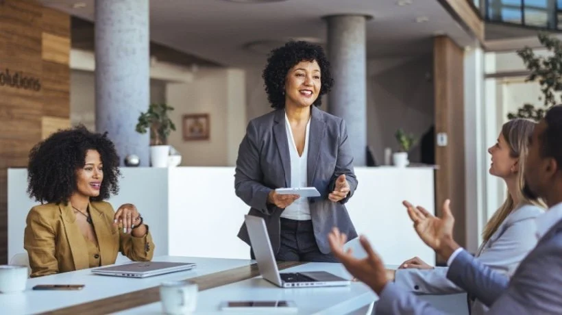 the-evolution-of-leadership-development-why-blended-learning-is-the-standard-for-organizational-growth-in-2026