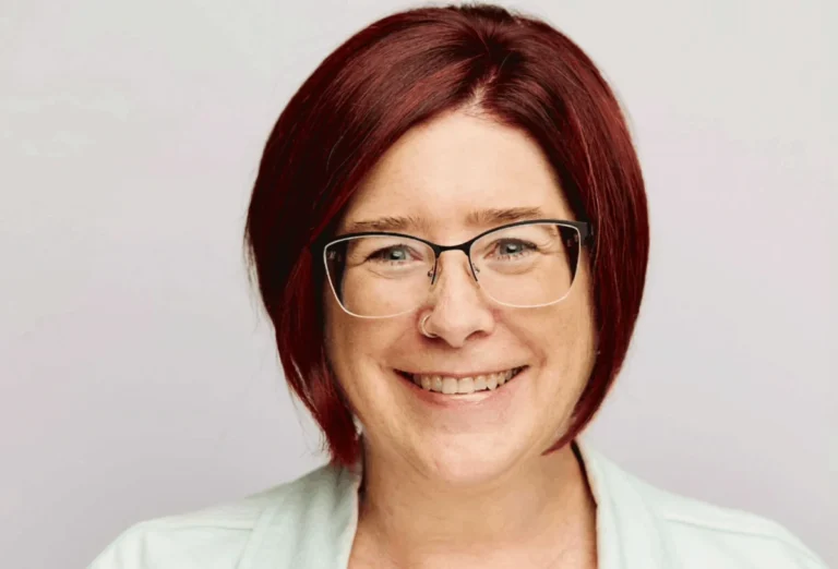 the-evolving-landscape-of-human-intelligence-crystallized-vs-fluid-in-the-age-of-autonomous-ai