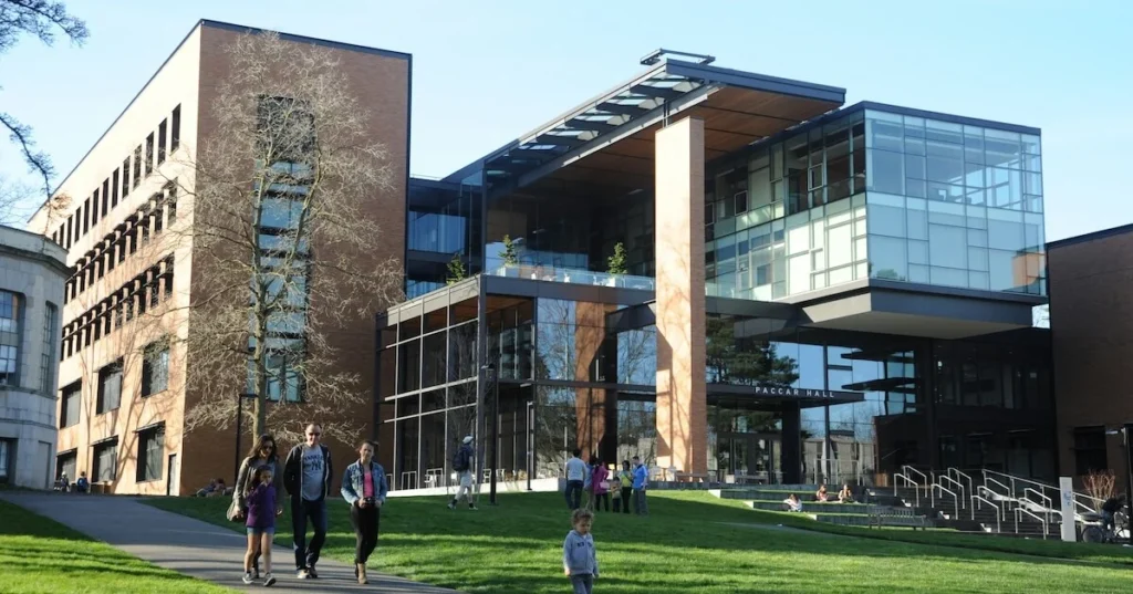 the-evolving-landscape-of-talent-acquisition-employer-brand-shifts-automation-challenges-and-strategic-imperatives-for-2026