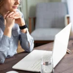 the-latest-gender-pay-gap-figures-show-a-further-narrowing-of-the-gap-but-also-reveals-that-fewer-employers-are-moving-closer-to-parity