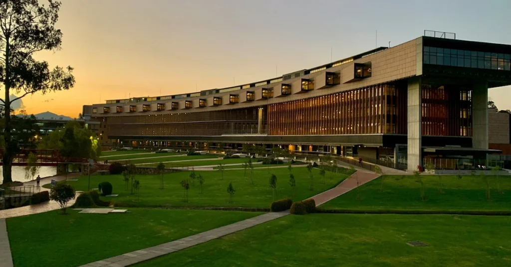 the-paradox-of-ai-in-early-talent-acquisition-volume-surges-quality-stagnates-and-recruiters-face-mounting-administrative-burdens