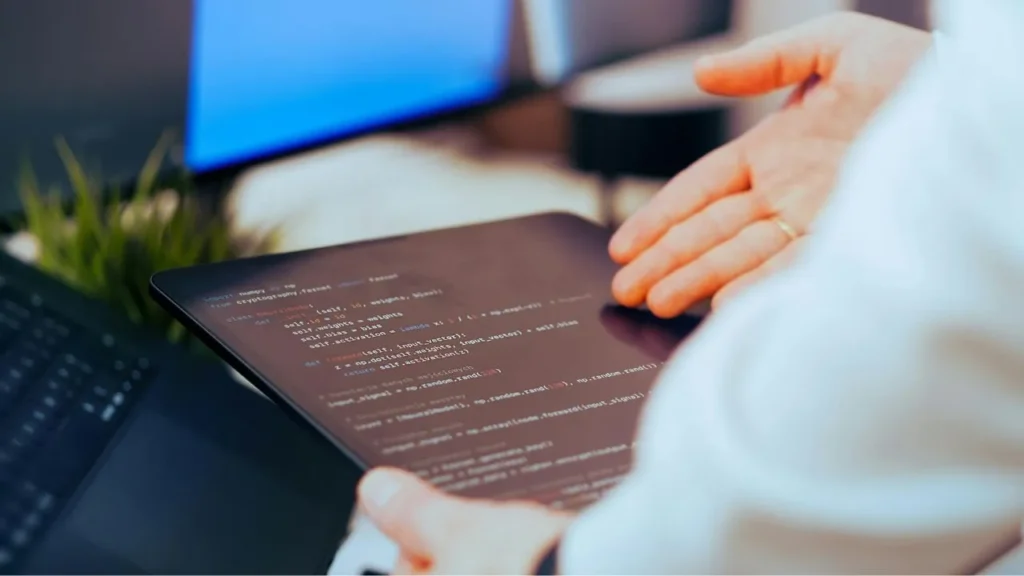 the-silent-revolution-ais-unseen-hand-reshapes-workforce-dynamics-and-job-security