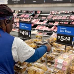 walmart-unveils-ambitious-plan-to-equip-2-1-million-employees-with-ai-skills-redefining-retail-workforce-for-the-digital-age