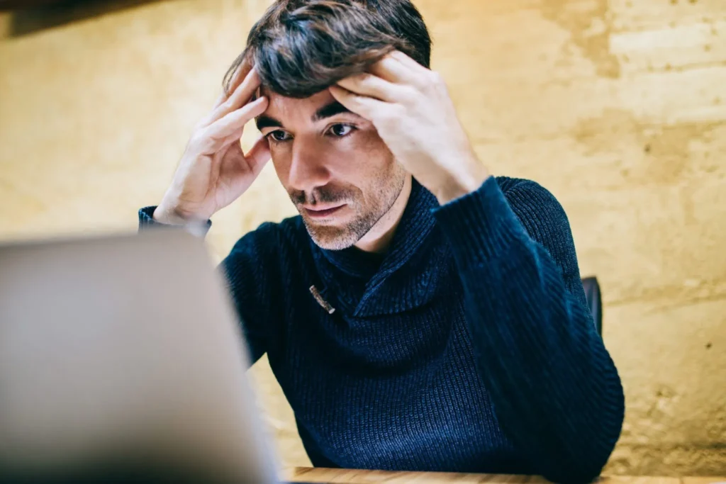 ai-employees-a-double-edged-sword-creating-scapegoats-and-diminishing-human-performance