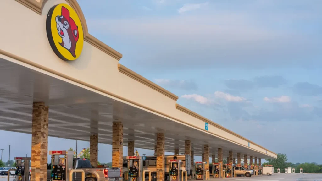 eeoc-sues-buc-ees-over-alleged-disability-discrimination-citing-employer-inflexible-thinking