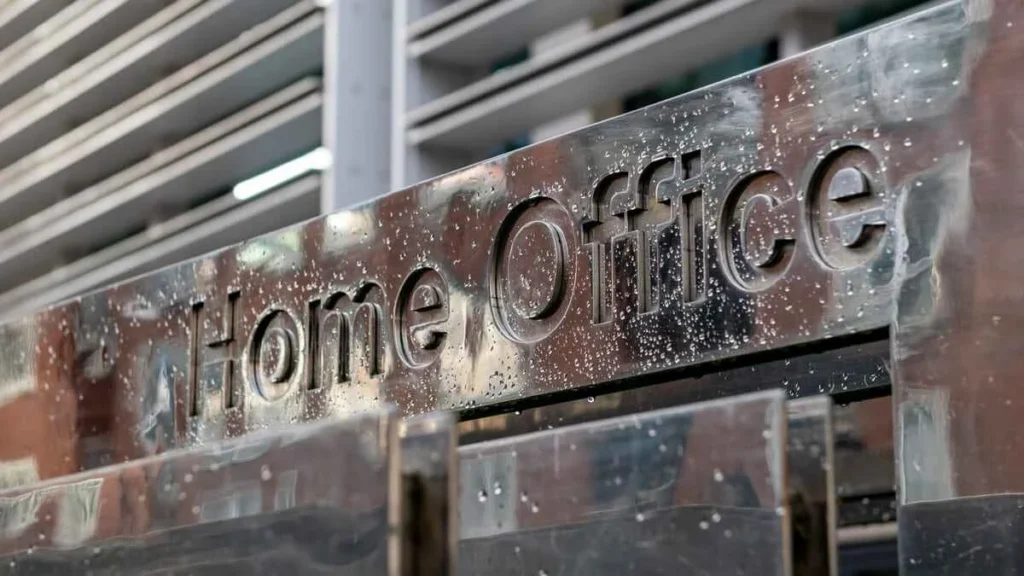 home-office-reverses-controversial-right-to-work-guidance-easing-burden-on-sponsoring-employers
