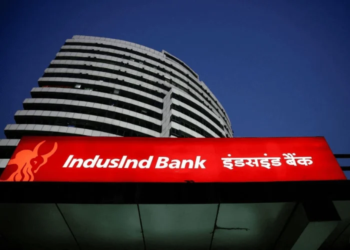 indusind-bank-pioneers-hybrid-work-expansion-in-indias-traditional-banking-sector