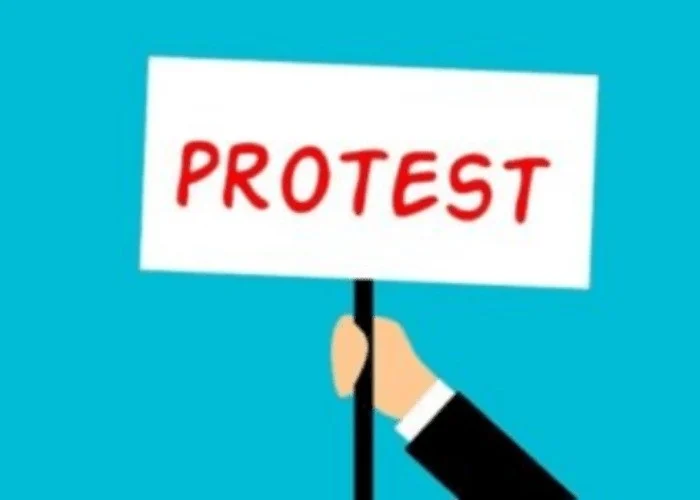 sbi-staff-federation-intensifies-protest-over-outsourcing