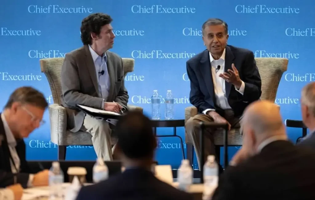 the-enduring-competitive-edge-people-centric-manufacturing-dominates-in-an-era-of-disruption