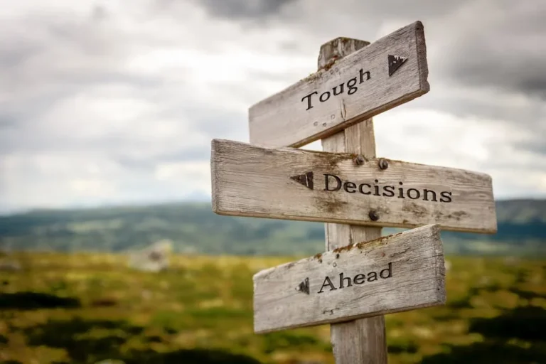 the-evolving-landscape-of-leadership-navigating-pre-decision-momentum-and-the-imperative-of-deeper-judgment