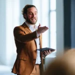 the-transformative-power-of-questions-how-leaders-can-unlock-collective-intelligence-and-drive-organizational-success