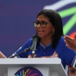 venezuelas-acting-president-announces-minimum-income-and-pension-hikes-amidst-widespread-protests