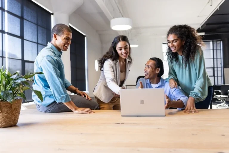 why-cross-departmental-collaboration-matters-for-modern-ld-teams