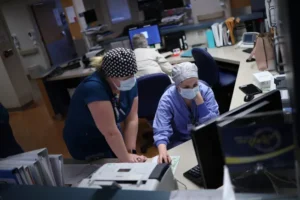 a-crisis-of-care-companies-rethink-employee-benefits-amid-soaring-healthcare-costs-and-talent-retention-challenges