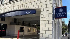 ameris-bank-faces-material-adverse-effect-warning-after-80-million-jury-verdict-in-former-ceos-wrongful-termination-and-bonus-dispute