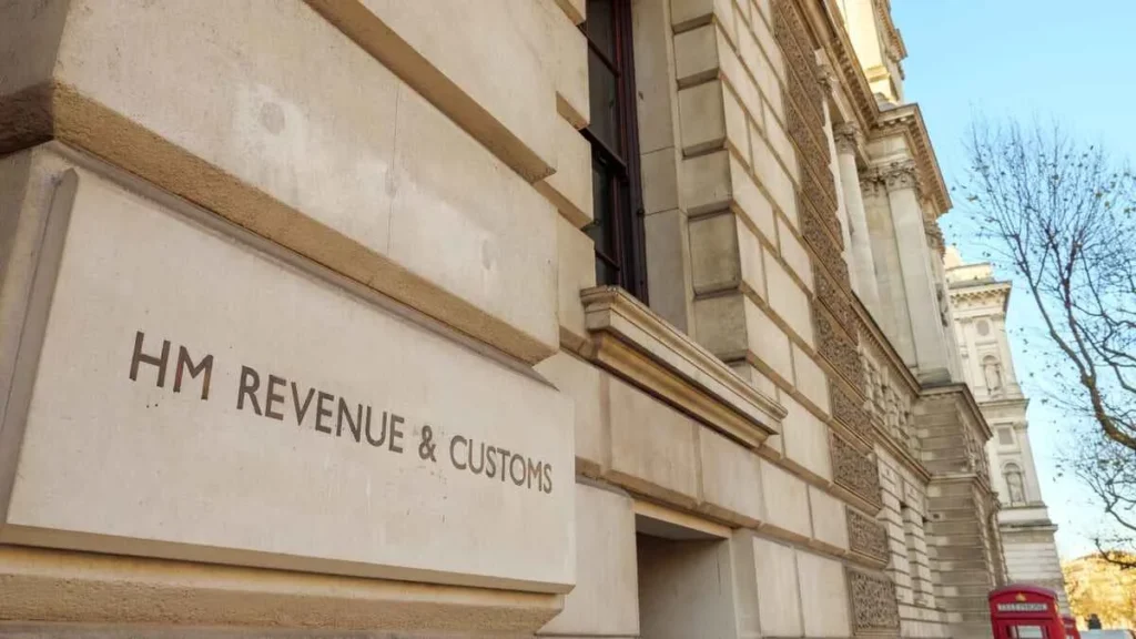 hmrcs-check-employment-status-for-tax-cest-tool-sees-precipitous-71-decline-in-usage-over-two-years-amid-reliability-concerns