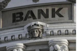 public-sector-banks-defy-digitalization-trends-with-significant-workforce-expansion-in-fy26-emphasizing-human-capital-for-growth