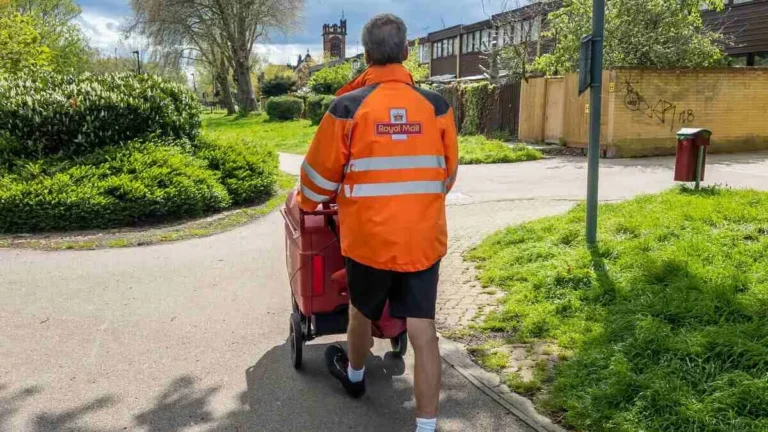 royal-mail-grapples-with-200-million-annual-sickness-bill-amid-broader-uk-workforce-challenges-and-skills-deficit