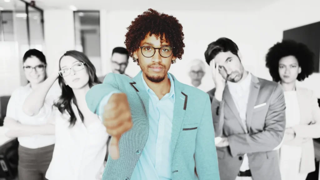 the-ai-booms-paradox-economic-strength-meets-workforce-unease