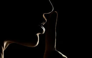 the-cost-of-silence-leaders-who-delay-difficult-conversations-pay-a-hefty-price
