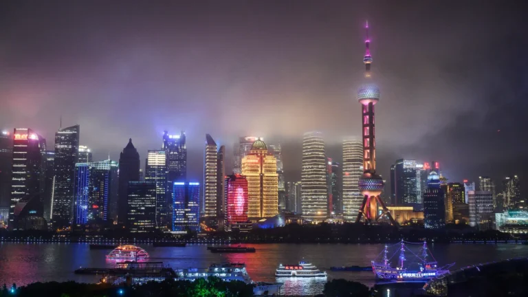 u-s-citizen-in-shanghai-must-pursue-age-discrimination-claims-in-china-federal-judge-rules