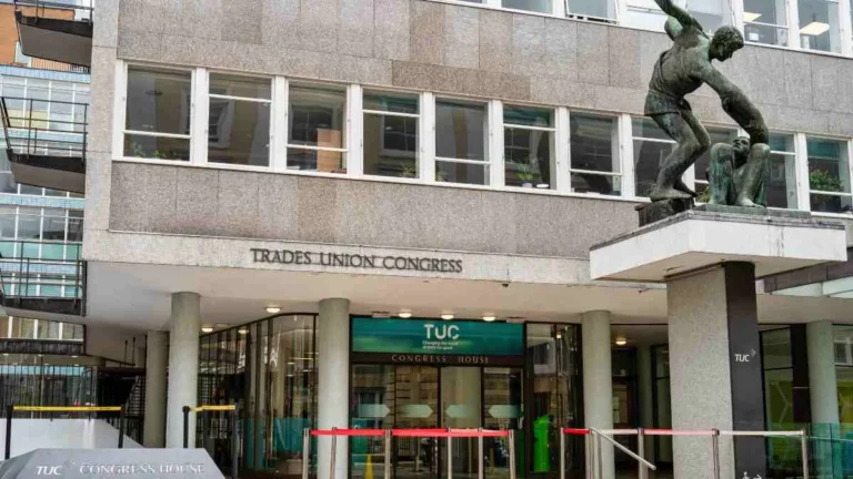 uk-union-membership-surges-in-2025-driven-by-public-sector-and-emerging-trends