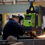 canadas-economy-shows-resilience-with-robust-job-growth-and-declining-unemployment-rate-in-june