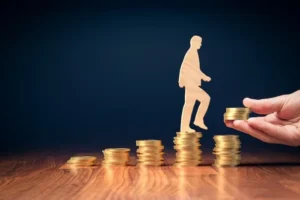chro-compensation-reflects-strategic-value-amidst-shifting-landscape-gender-disparities-persist