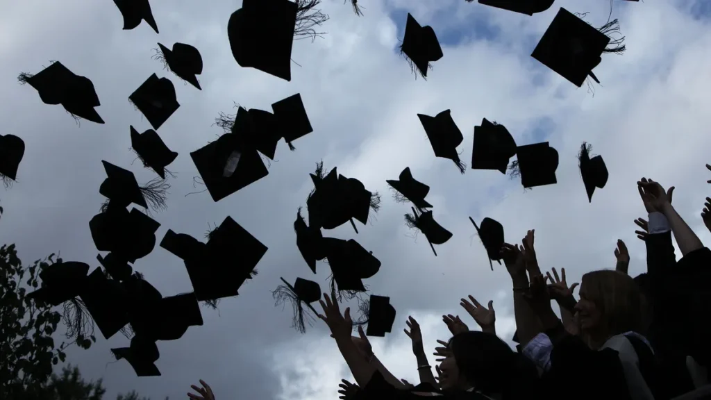 international-education-a-cornerstone-for-strategic-leadership-and-career-advancement