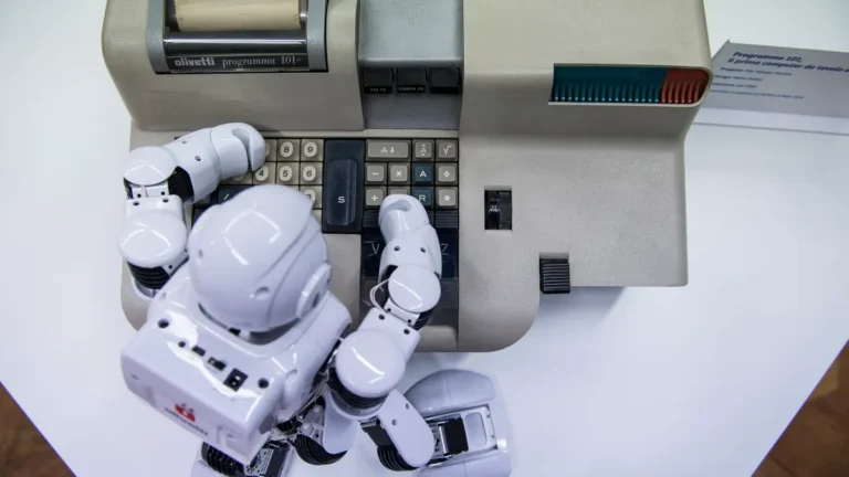 managerial-support-emerges-as-critical-factor-for-enthusiastic-ai-adoption-in-the-workplace-gallup-reports