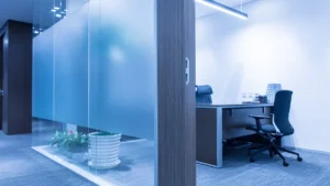 new-research-challenges-ais-role-in-corporate-restructuring-highlighting-workforce-growth-amidst-tech-layoffs