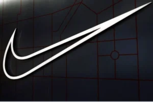 nike-employees-face-reduced-global-bonuses-amidst-uneven-performance-and-strategic-overhaul
