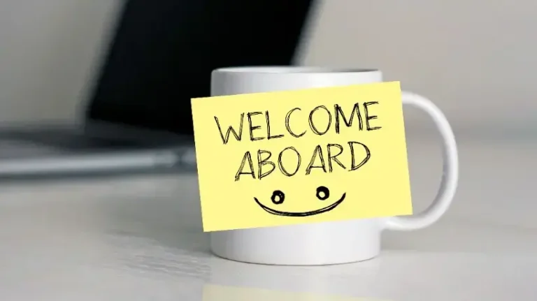 rethinking-the-first-thirty-days-to-prevent-onboarding-burnout-and-information-overload