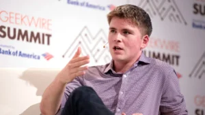 stripe-cofounder-says-gen-z-will-need-two-college-majors-to-compete-thanks-to-ai-and-investing-legend-charlie-munger-called-it-first