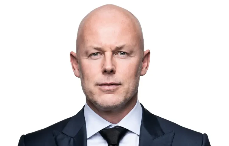 the-foundation-of-success-how-rugby-lessons-drive-76-billion-investment-firm-stonepeak