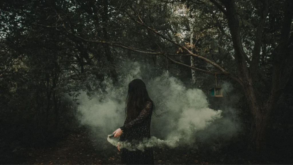 the-job-markets-unpredictability-drives-job-seekers-to-career-focused-witchcraft-and-rituals