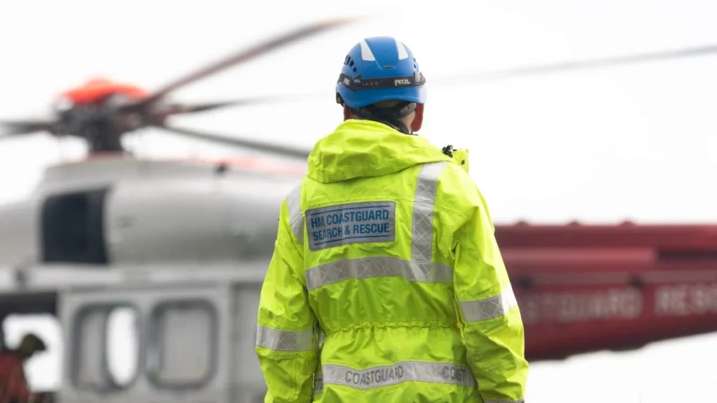 uk-coastguard-officers-face-mass-exodus-over-reclassification-as-volunteer-status-redefined-post-landmark-ruling