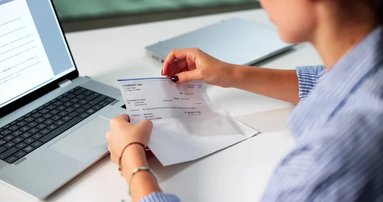 global-workforce-poised-for-salary-increases-in-2027-amidst-economic-volatility-korn-ferry-survey-reveals