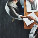 k-12-hr-leaders-embrace-ai-for-enhanced-efficiency-while-prioritizing-human-oversight-and-robust-governance