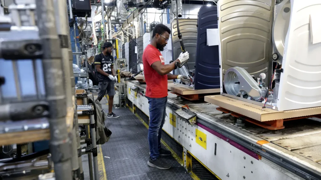 labor-landscape-shifts-as-nlrb-secures-republican-majority-major-discrimination-settlements-signal-heightened-scrutiny-for-employers