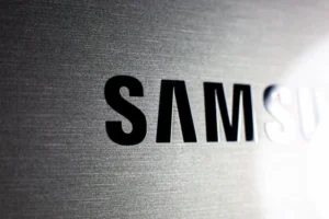 samsungs-ai-transformation-how-leadership-first-training-builds-credibility-and-cultivates-lasting-habits-across-a-global-workforce