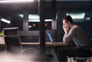 the-erosion-of-purpose-how-meaningless-work-fuels-workplace-loneliness-and-stifles-innovation-a-new-study-reveals
